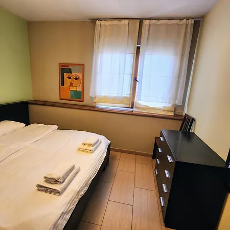 Skyline Apartmán Tirana