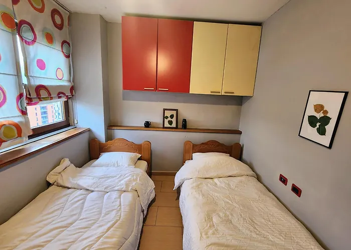 Skyline Apartament *